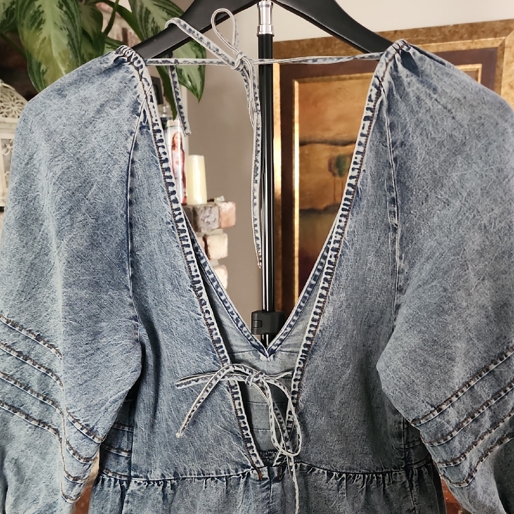 Free People Blue Denim Boho Babydoll Mini Dress Puff Sleeve Deep V Festival - Picture 8 of 14